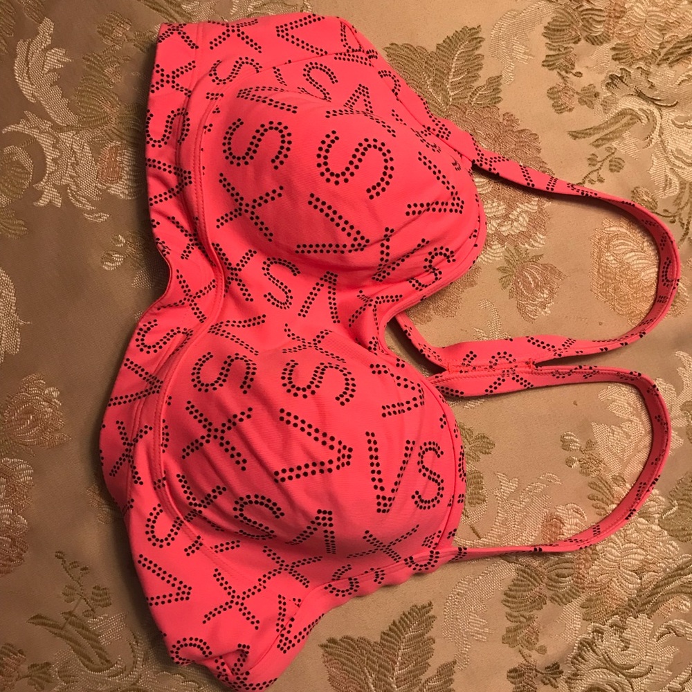 Victoria’s Secret Workout/Bra/Bathing Suit Top Size 36 D
